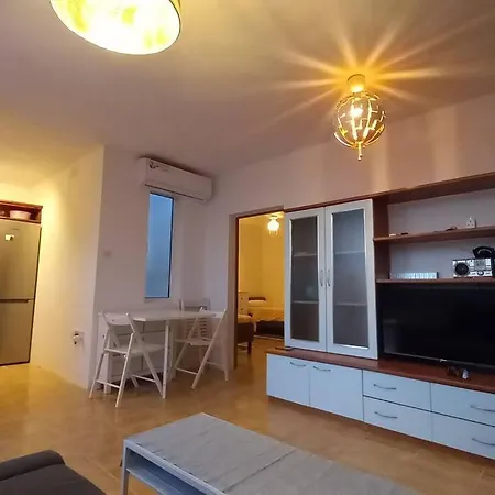 Sunset Apartment Victoria